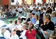 [fot. nadesłane] Obchody Święta Edukacji Narodowej w Borkowie - powiększ