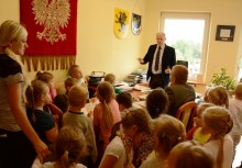 [fot. Natalia Piotrzkowska]
Żabki z wizytą w Urzędzie Gminy Żukowo - powiększ