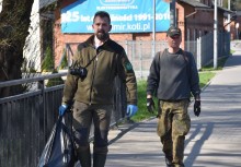 [fot. PZW 82 Gryf Żukowo] Brzegi i koryto rzeki Raduni posprzątane - powiększ