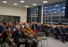 [fot. UG Żukowo] Żukowskie firmy nagrodzone podczas Gali „Przedsiębiorca Powiatu Kartuskiego”. - powiększ
