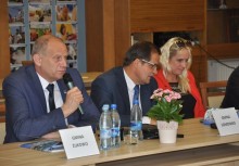 [fot. nadesłane]
Podpisanie porozumienia w sprawie wywozu odpadów komunalnych - powiększ