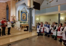 KGW Małkowo w kościele - powiększ