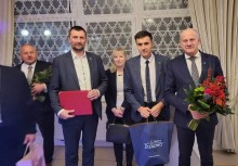 Burmistrz, radni RM oraz przedstawiciele UG - powiększ