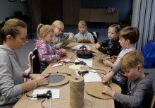 Zdjęcie z poprzedniego roku z zajęć w OKiSie w czasie ferii 2025