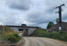Wiadukt z drogą  - powiększ