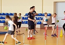 [fot. nadesłane]
Zawodnicy GKS Żukowo rozpoczęli wiosenną serię zajęć sportowych dla dzieci - powiększ