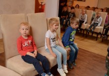 [fot. Natalia Piotrzkowska]
Żabki z wizytą w Urzędzie Gminy Żukowo - powiększ