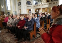 [fot. OKiS w Żukowie] Poznali 'Kaszuby Nierozdeptane'  - powiększ