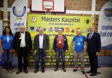 [fot. OKiS w Żukowie] Złota Tabakiera Kaszub dla Jacka Domarusa i Kłosu Werblinii  - powiększ