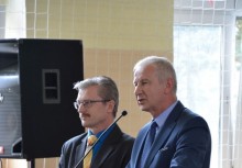 [fot. Wojciech Kruk] Maturzyści zakończyli swoją przygodę z Żukowskim ZSZiO - powiększ