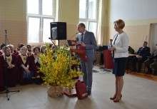 [fot. Wojciech Kruk] Maturzyści zakończyli swoją przygodę z Żukowskim ZSZiO - powiększ