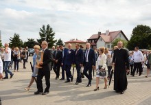 [fot. B.Bujnowka-Kowalska] Dożynki Parafialne i VIII Festyn Kaszubski w Chwaszczynie - powiększ