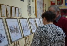 [fot. Wojciech Kruk] Wystawa 'Gmina Żukowo w Grafice Jacka Piątka i na Fotografiach Kosycarzy'otwarta - powiększ
