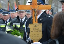 [fot. Wojciech Kruk] Ostatnie pożegnanie dha Pana Romana Biczkowskiego - powiększ
