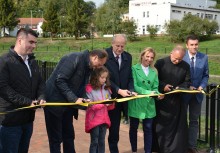 [fot. Sylwia Trojak] Park w centrum Żukowa uroczyście otwarty - powiększ