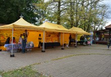 [fot. Sylwia Trojak] Park w centrum Żukowa uroczyście otwarty - powiększ