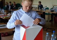 [fot. Wojciech Kruk] I sesja Młodzieżowej Rady Gminy - powiększ