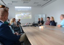 [fot. B.Bujnowska-Kowalska] Goście z Wendelstein odwiedzili firmy z gminy Żukowo - powiększ