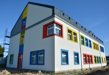 [fot. BBujnowska-Kowalska] Nowy budynek szkoły w Tuchomiu - powiększ