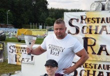[fot. OKiS w Żukowie] Sławomir Toczek z Żukowskim Gryfem - powiększ