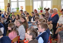 [fot. nadesłane] „Poranek z poezją” w Szkole Podstawowej nr 1 w Żukowie - powiększ