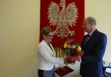[fot. BBujnowska-Kowalska] Ewa Szymańska dyrektorem SP im. Jana Pawła II w Leźnie - powiększ