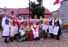 [fot. B.Bujnowska-Kowalska] KGW Chwaszczyno na Festiwalu Smaków Regionalnych w Ślesinie - powiększ