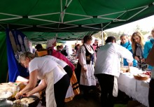 [fot. B.Bujnowska-Kowalska] KGW Chwaszczyno na Festiwalu Smaków Regionalnych w Ślesinie - powiększ