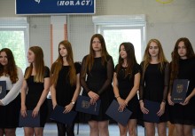 [fot. B.Bujnowska-Kowalska] Zakończenie roku szkolnego 2016/2017 w żukowskich szkołach - powiększ