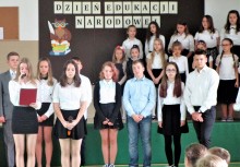[fot. nadesłane] Obchody Święta Edukacji Narodowej w Borkowie - powiększ
