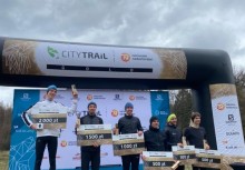 Sześcioro lekkoatletów na podium - powiększ
