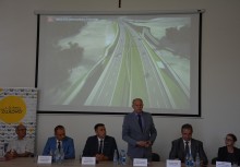 [fot. Natalia Piotrzkowska] Konferencja w sprawie Obwodnicy Metropolitalnej  - powiększ