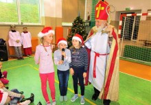 [fot. nadesłane] Wyczekiwany biskup Mikołaj w Borkowie - powiększ