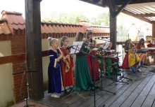 [fot. www.pspzukow.vot.pl]
IV międzyszkolny Turniej Św. Jana Pawła II 'Uśmiechnij się, Bóg kocha cię'  - powiększ
