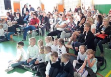 [fot. nadesłane] Borkowo – ślubowanie klasy pierwszej - powiększ