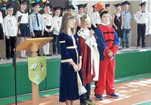 [fot. nadesłane] Borkowo – ślubowanie klasy pierwszej - powiększ
