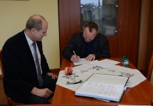 Umowa na rozbudowę OSP w Chwaszczynie podpisana - powiększ