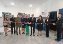 Uroczyste zakończenie roku szkolnego i otwarcie Wirtualnej Strzelnicy w ZSZiO w Żukowie - powiększ