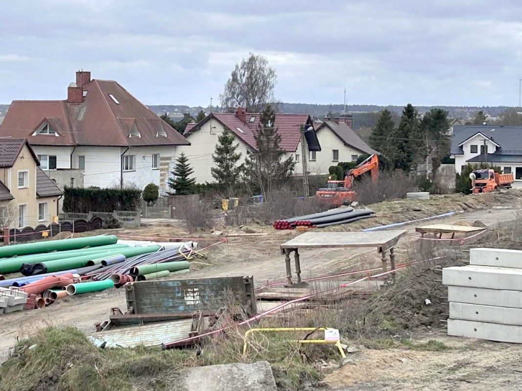 Utrudnienia na ul. Polnej w Żukowie