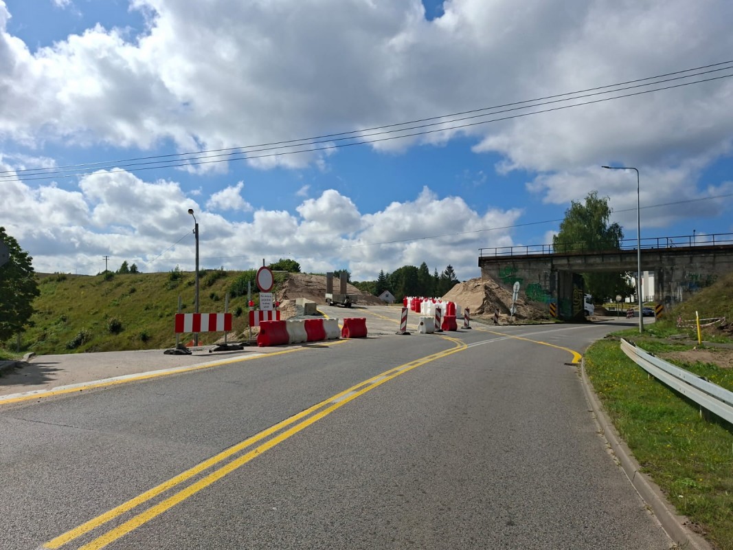 Utrudnienia w ruchu w związku z modernizacją linii kolejowej nr 201